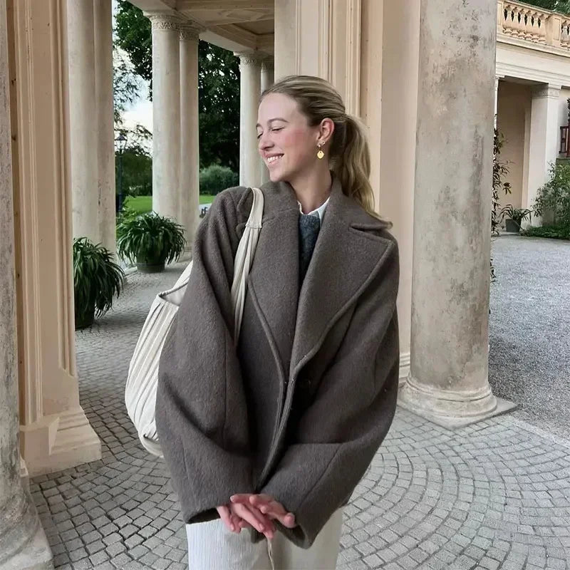 Coat Verona | Blazer de Lana con Solapa Grande